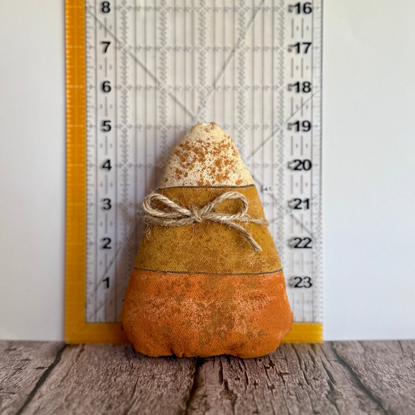 Primitive Candy Corn Set β Handmade Rustic Fall Decor (6.5β & 5β)